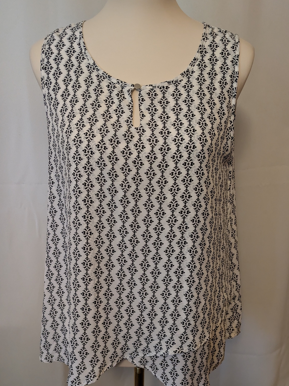 Emaline Sleeveless White & Black Patterned Tank Top